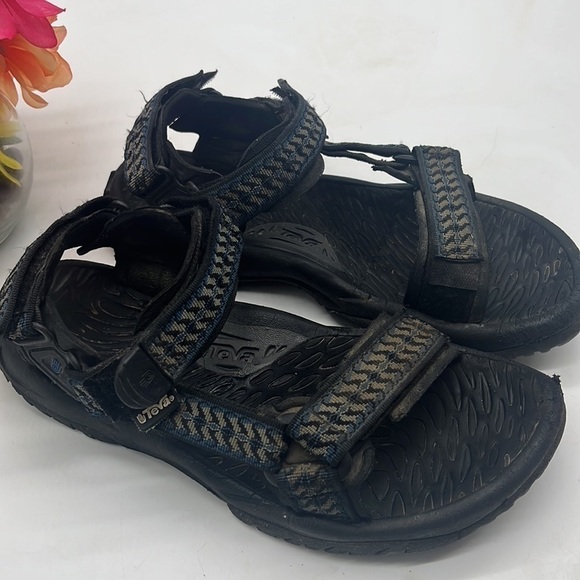 Teva Hiking sandals size 9 MN4069 - Picture 2 of 7